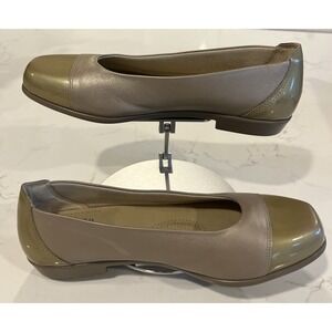 SAS Woman's Coco Ballet Flat Nude Rose Pearl Leather Two Toned Loafer Size 9M